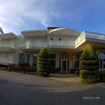 Hotel Akrogiali Korinos Luaran gambar