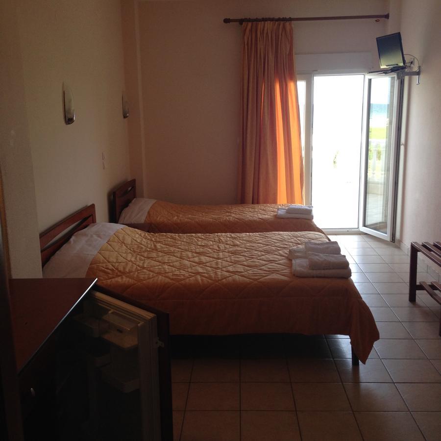 Hotel Akrogiali Korinos Luaran gambar