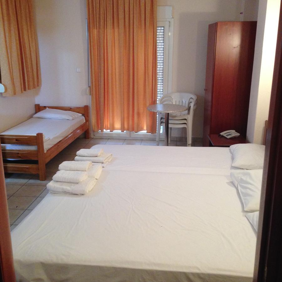 Hotel Akrogiali Korinos Luaran gambar