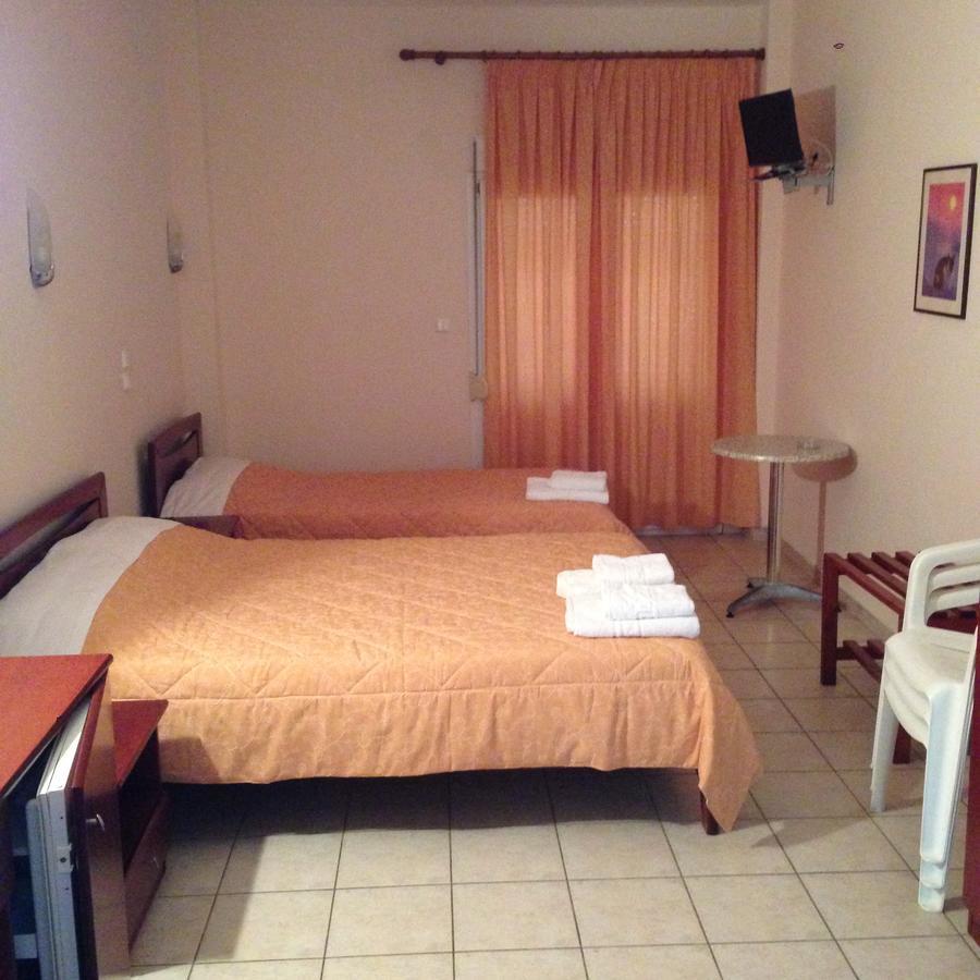 Hotel Akrogiali Korinos Luaran gambar