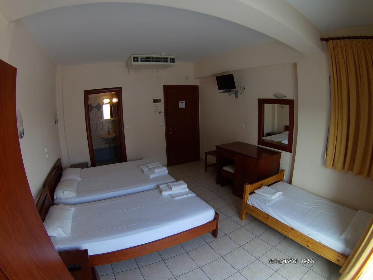 Hotel Akrogiali Korinos Luaran gambar