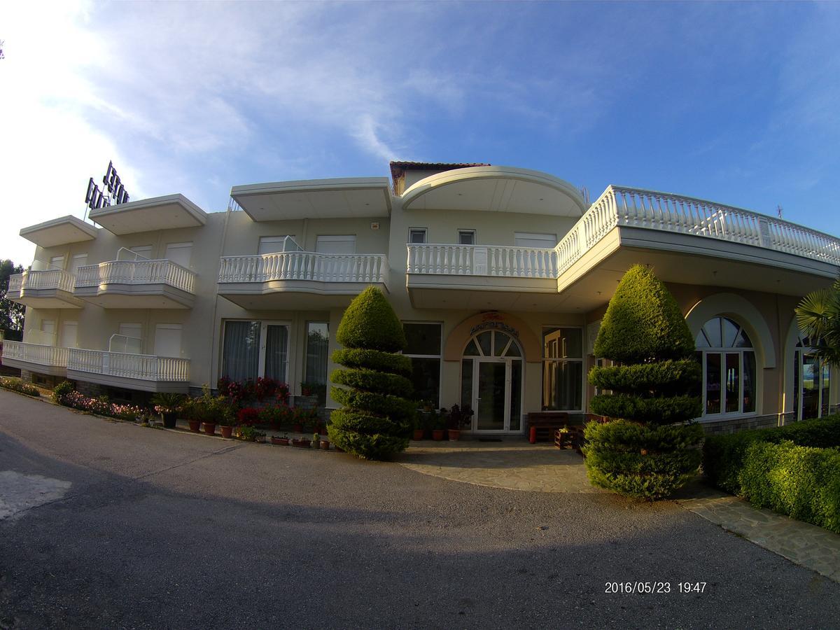 Hotel Akrogiali Korinos Luaran gambar