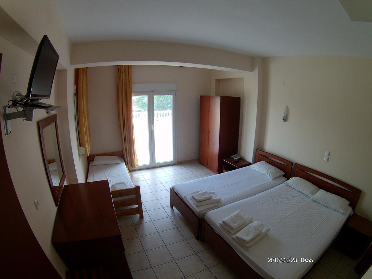 Hotel Akrogiali Korinos Luaran gambar