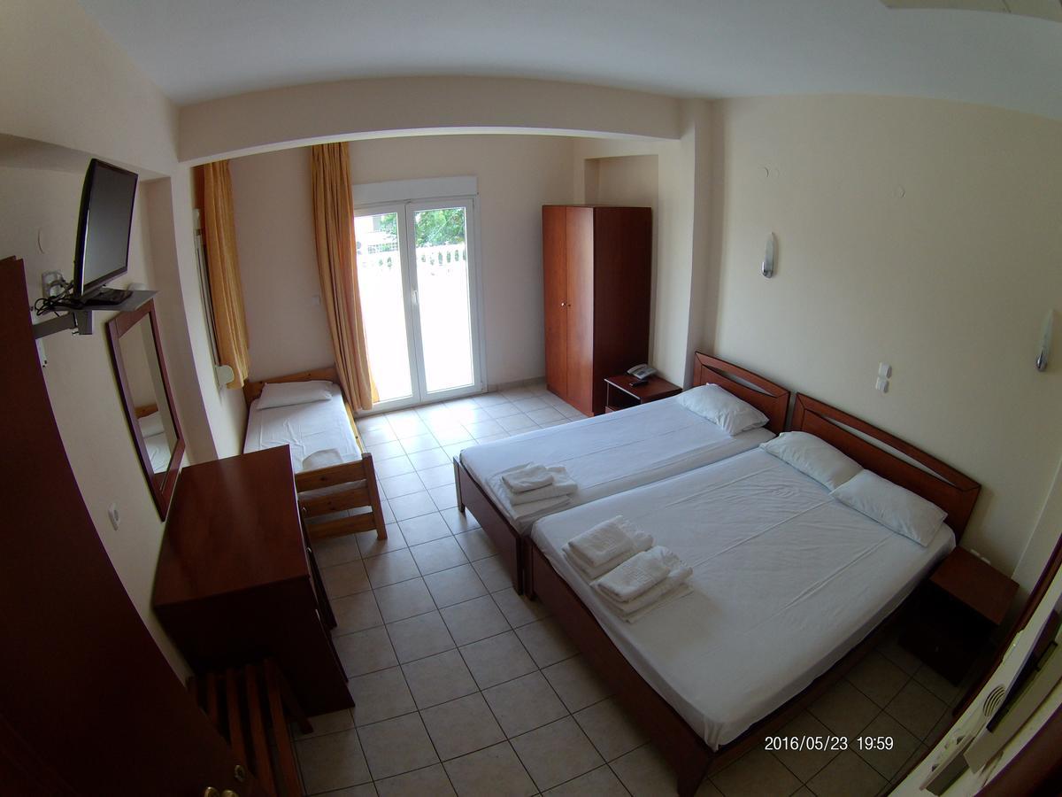 Hotel Akrogiali Korinos Luaran gambar