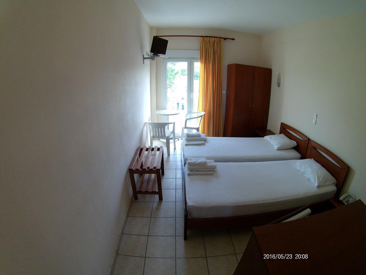 Hotel Akrogiali Korinos Luaran gambar