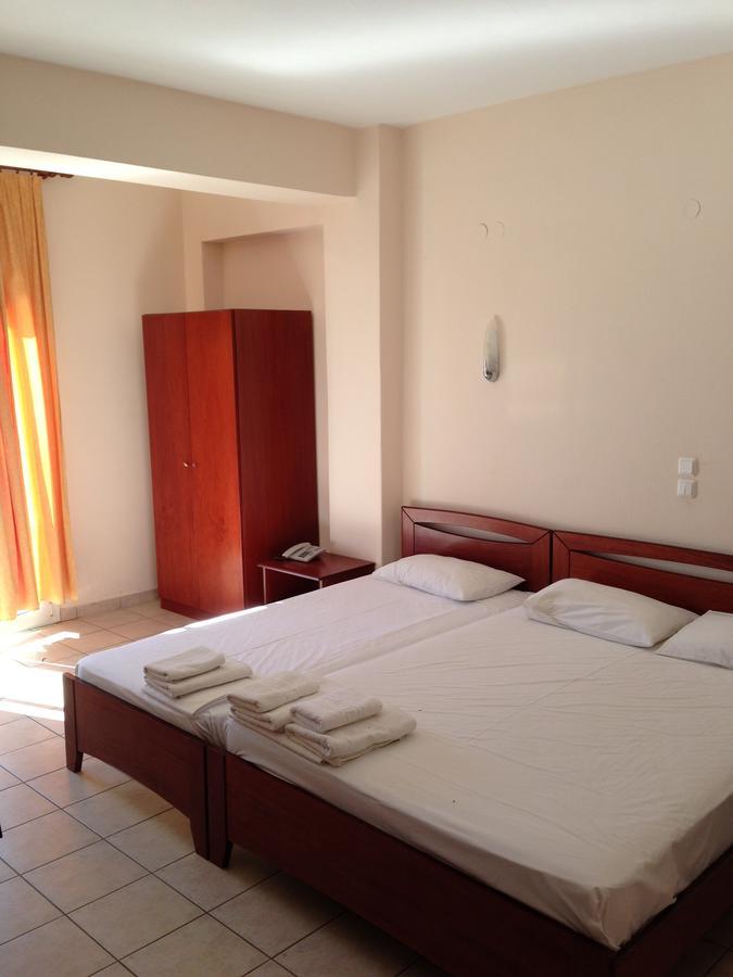 Hotel Akrogiali Korinos Luaran gambar