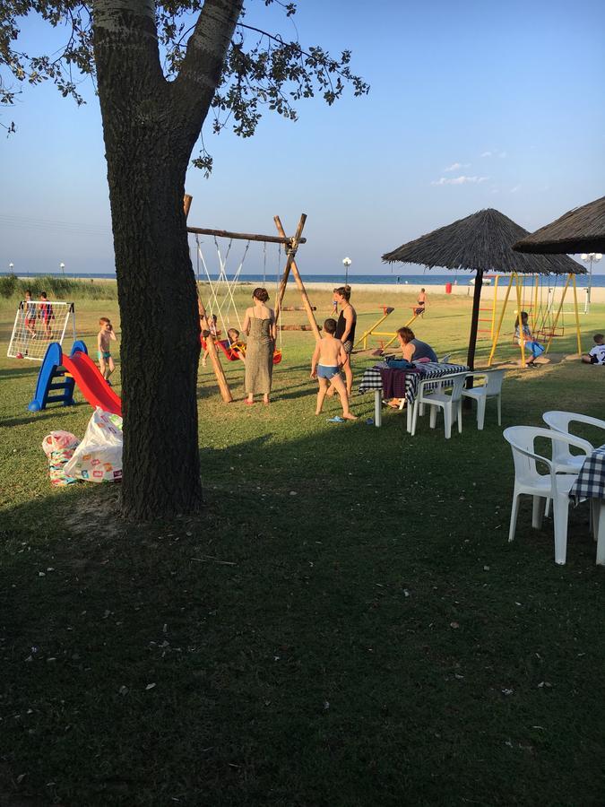 Hotel Akrogiali Korinos Luaran gambar